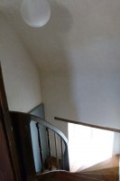 /album/l%27escalier-du-deuxi%c3%a8me-etage-laisse-decouvrir-le-coin-bureau-et-l%27acc%c3%a8s-%c3%a0-deux-grandes-chambres-/p1030139-jpg/